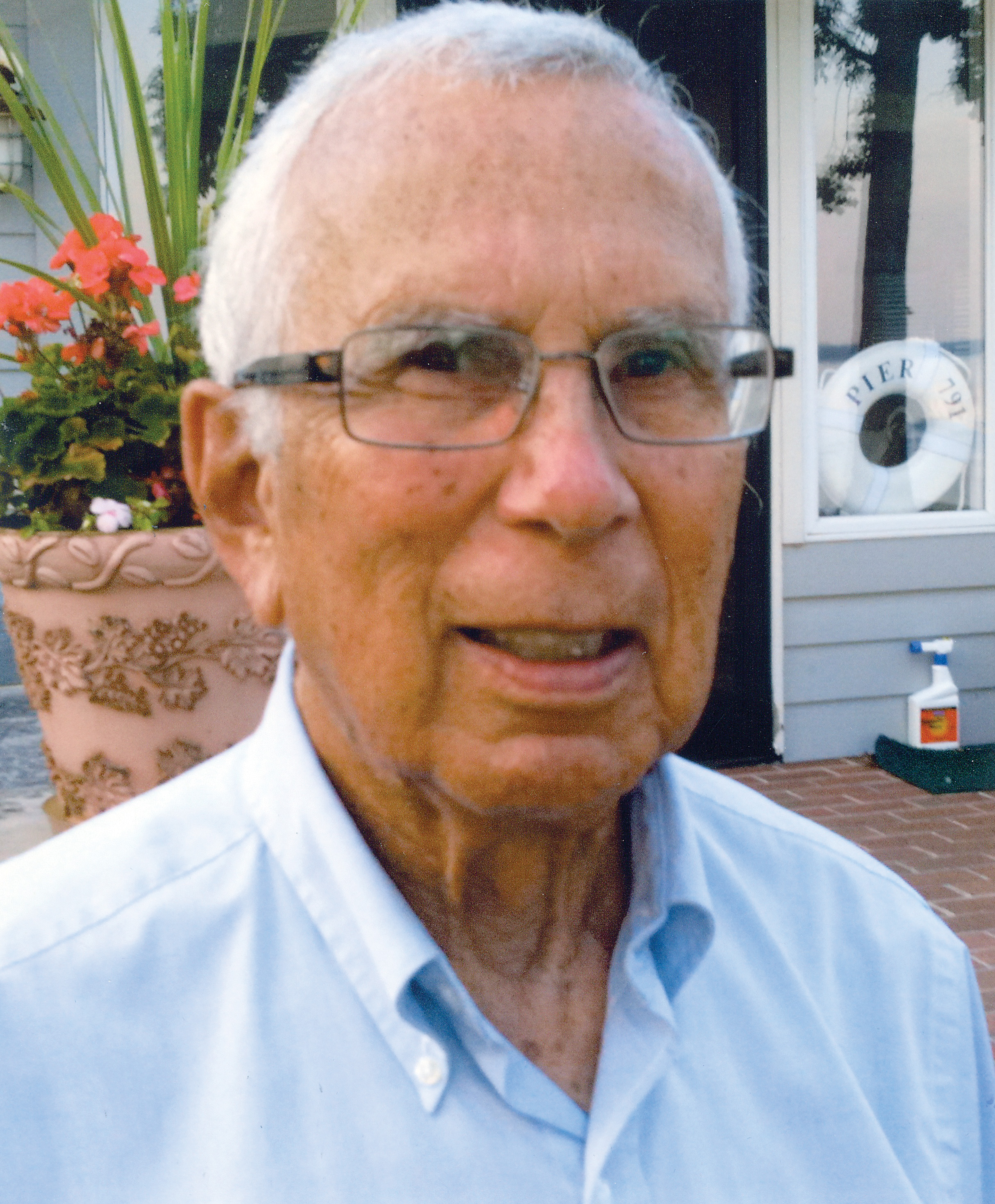 Alan Charles &#39;Buzz&#39; Levinson, 87, of Syracuse, Ind., passed away at 11 a.m. Saturday, Aug. 3, 2013, at Parkview Medical Center, Fort Wayne, Ind., ... - MJ-alan-levinson-8-07-13-ab