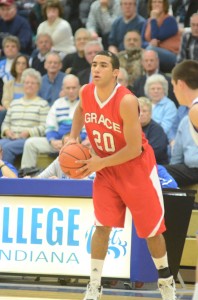 Niko Read hit three huge treys and scored 10 points Tuesday night to help Grace College upend Bethel in Mishawaka.