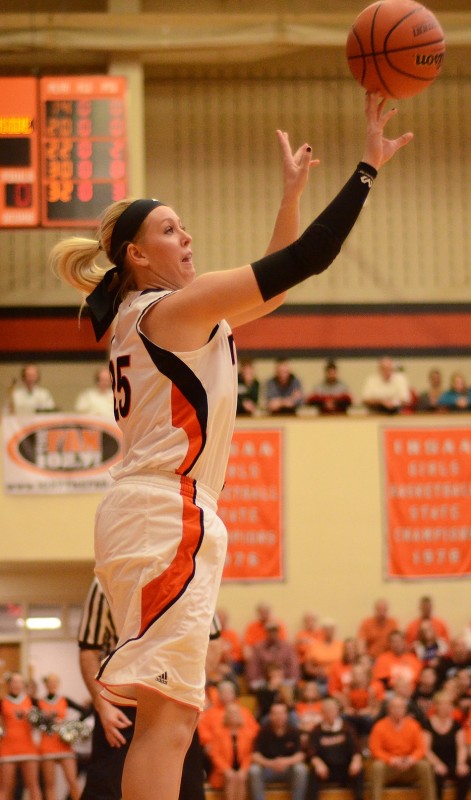 Warsaw senior guard Lindsay Baker was a high honorable mention selection on the AP All-State team (Photo by Jim Harris)