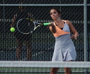 Jacqueline Sasso was dominant at No. 2 singles for  Warsaw in a sectional win Wednesday.