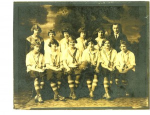 1924 Etna Green girls basketball team