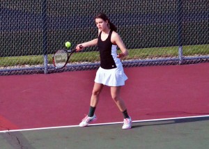 Chelsea Carolus played fantastic as the No. 1 singles player for the Lady Warrior JV team, winning 6-1, 6-1 over Liz Erickson. 