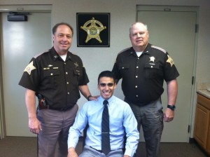 Roberto Martinez with Kosciusko County Sheriff Rocky Goshert, at right, and KCSD Captain Aaron Rovenstine. (Photo provided)