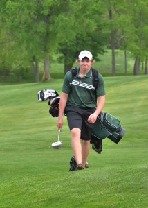 Wawasee's Jeffrey Moore approaches a green.