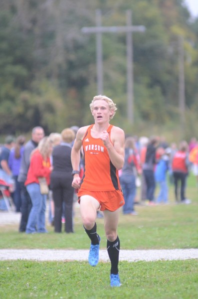 Owen Glogovsky nears the finish line for the Tigers.