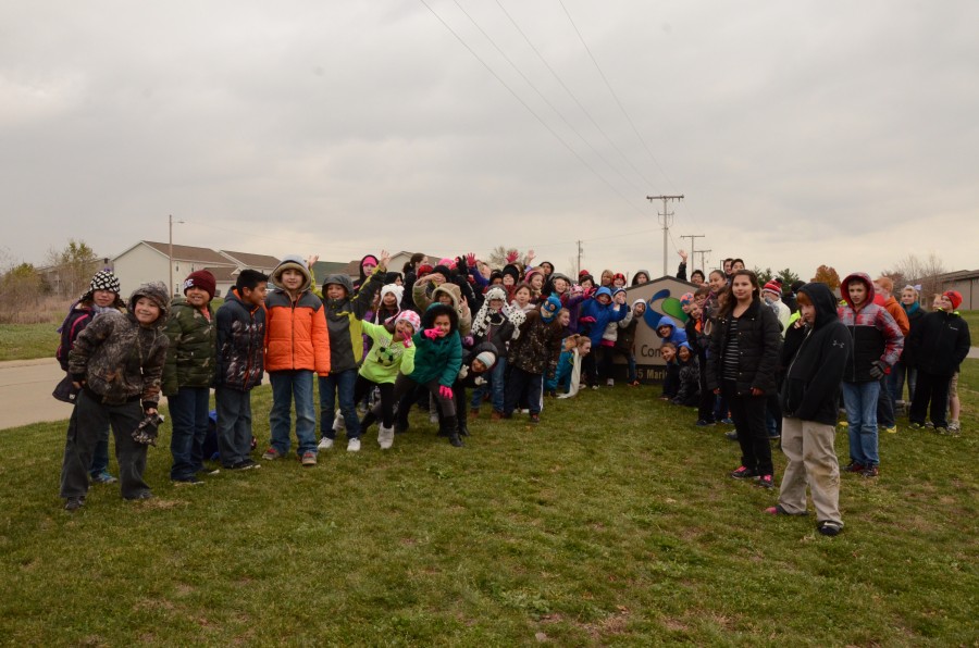 Students in the top four food raising classes walked donations to Combined Community Services yesterday. (Photo by Alyssa Richardson)