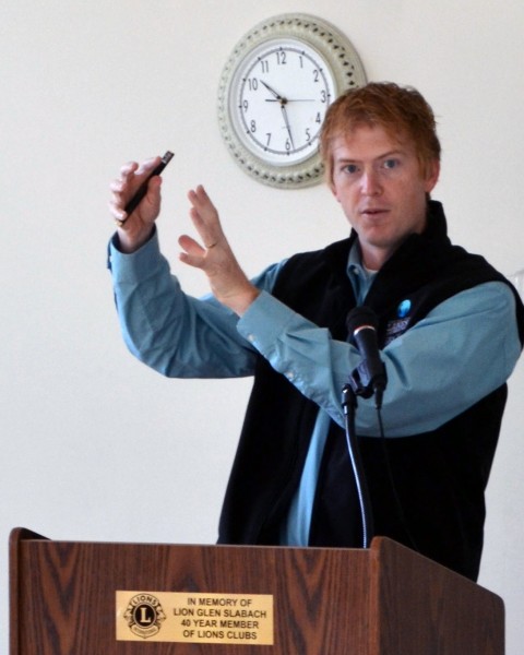 Nate Bosch speaks on preserving Papakeechie Lake at Syracuse Community Center on Saturday, Nov. 1. (Photo by Maggie Kenworthy)