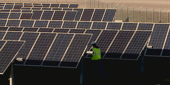 indianapolis-airport-solar-farm