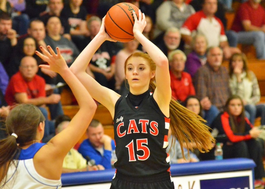 O-D's Taylor Kranenburg looks to pass in the first half of Saturday's game.