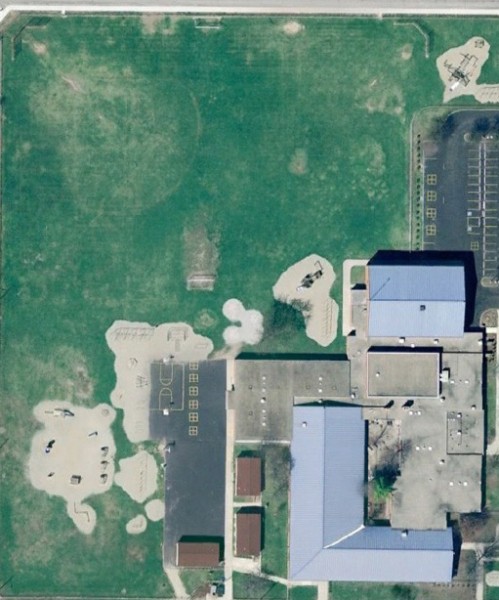 Overhead view of Lincoln Elementary. 