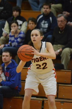 Dayton Groninger netted 10 points for the Tigers.
