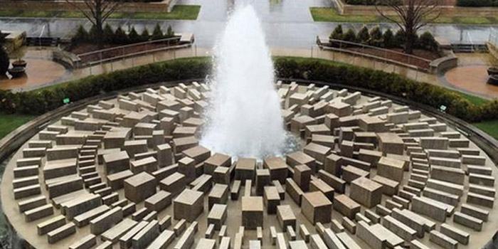 Indianapolis Museum of Art fountain