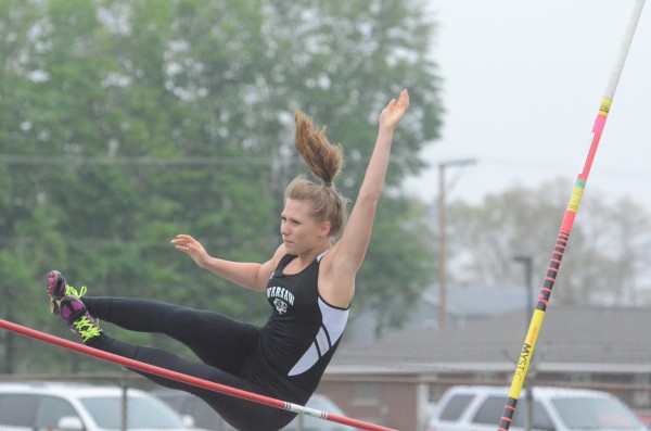 Mercedes Sanchez competes in the pole vault for the Tigers.