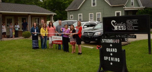 Ribbon-cutting-649