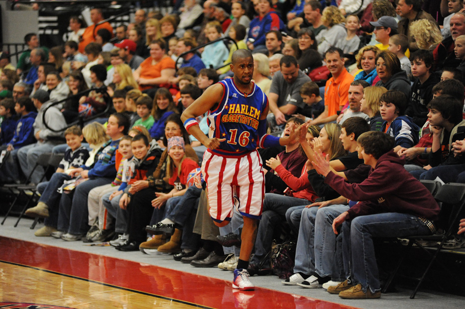 The Harlem Globetrotters will return to Winona Lake for the first time in five years when they visit Grace College Wednesday evening. (File photo by Mike Deak)