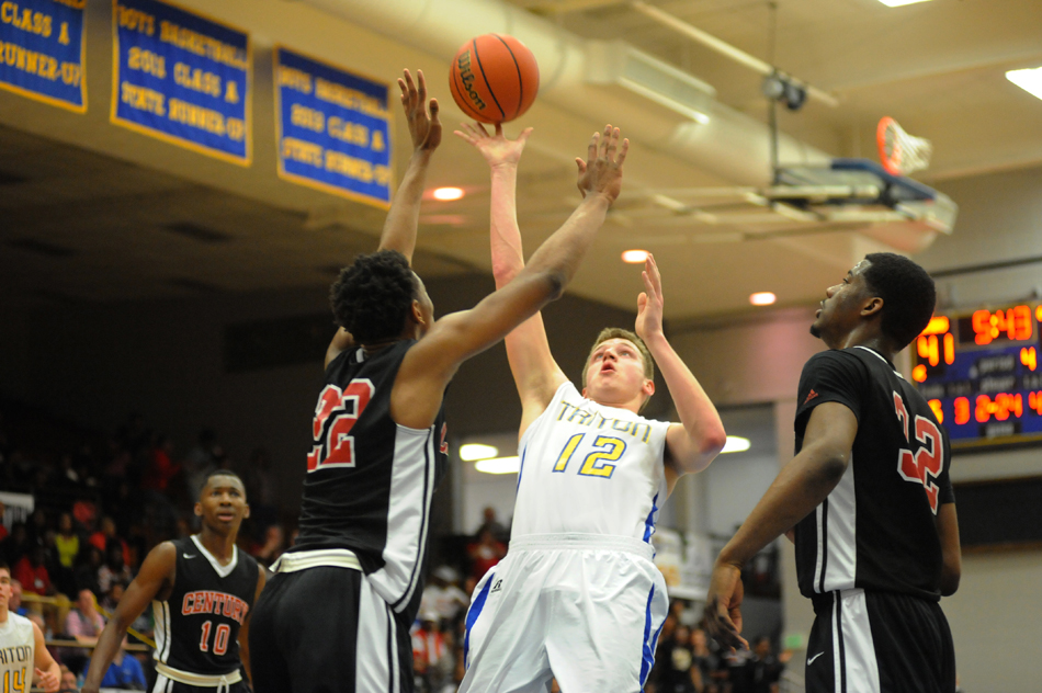 Triton's Masen Yeo scored a game-high 28 points in the loss to Gary 21st Century.