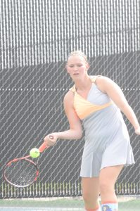 Ella Knight won in straight sets at No. 3 singles for the Tigers.