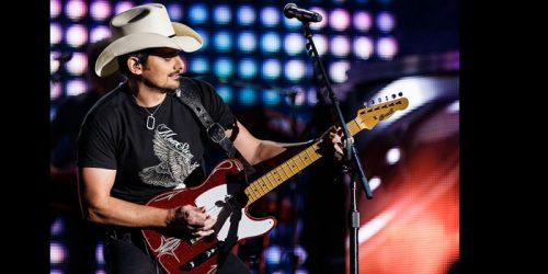 ABBOTSFORD, BC - OCTOBER 03: Brad Paisley performs during his 'Country Nation World Tour' at Abbotsford Entertainment and Sports Centre on October 3, 2014 in Abbotsford, Canada. (Photo by Andrew Chin/Getty Images)