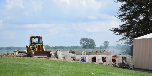 An early morning fire destroyed a barn in Pierceton. 