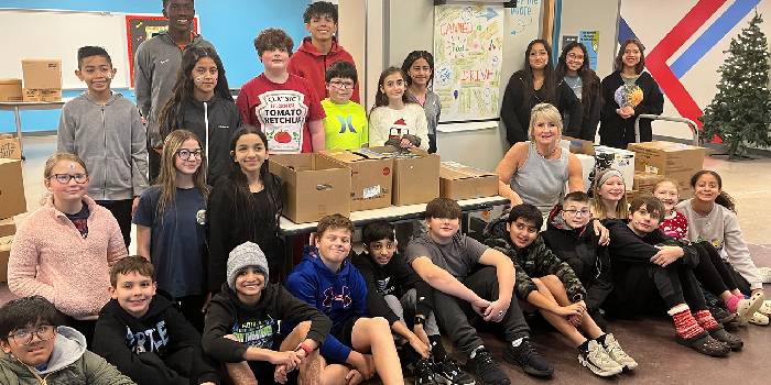 Warsaw Schools Invite the Community to Join “Together We Feed Them All” Initiative