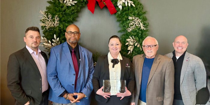 Everwise Warsaw Branch Manager Earns Leadership Award