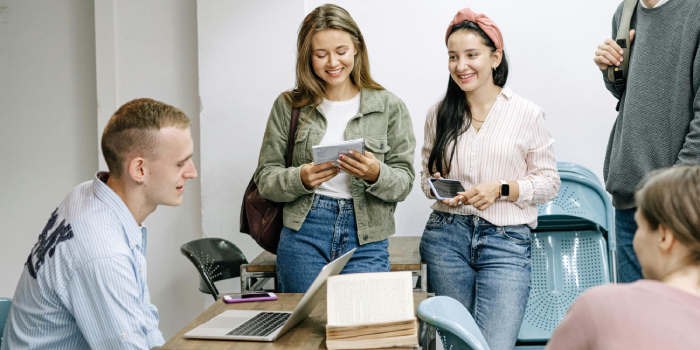 Indiana Might Ban Cellphones, Personal Laptops, Smartwatches Bell To Bell