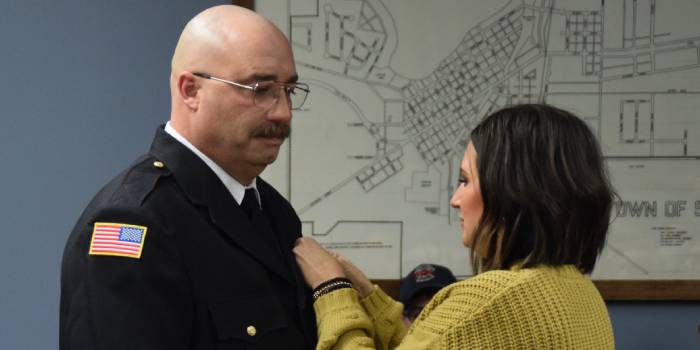 New Fire Chief Sworn in for Turkey Creek Fire Territory