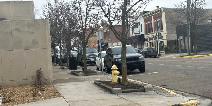 Traffic Commission Discusses Line Of Sight Obstruction At Two Warsaw Intersections